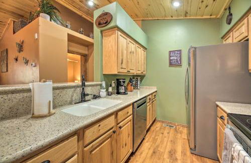 3 Mi to Fool Hollow Lake Cozy Cabin with Deck - Foto 11