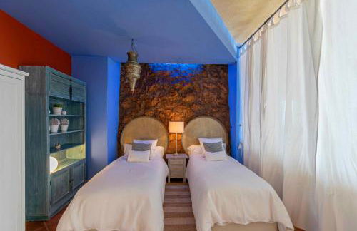 Mediterráneo Outdoor Pool - Photo 17