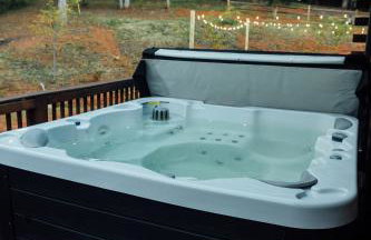 Luxe Lodge Escape - Hot Tub-Outdoor Movies-Game Room-Fire Pit - Foto 72