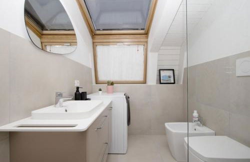 Penthouse with Patio & 2 Baths, 10 Min to Duomo - Foto 22