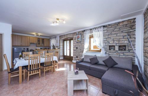 Villa Natale with Private Pool and Garden - Foto 9