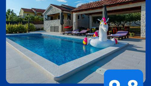 Villa Lorema-pet friendly on 5000 sqm garden,pool, jacuzzi, billiard&PS5 - Foto 5