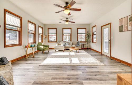 Elegant Pataskala Home with Hot Tub and Fire Pit! - Foto 8