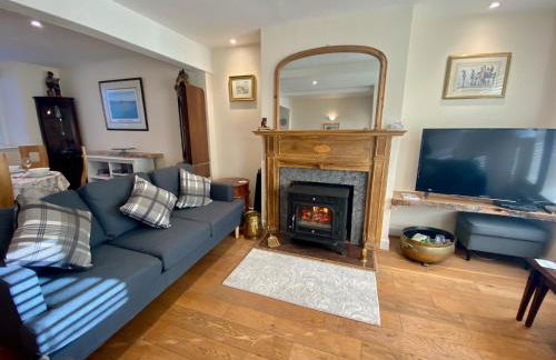 Buttercup Cottage - Photo 1