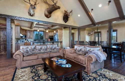 Amazing Log Cabin Rental with Pool Table in the Mountains in West Glacier, Montana - Foto 17