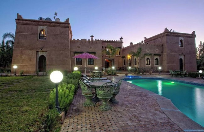 Palace With 2 Villas and 2 Swimming Pools in Sidi Abdellah Ghiat - Foto 10