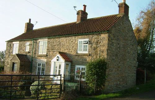 Cozy Cottage Retreat near Historic York - Photo 1