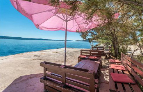 1 Bedroom Amazing Apartment In Nevidane - Foto 4