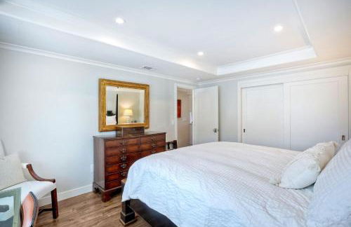 90 Walk Score, Steps to Beach, Dining - Foto 14