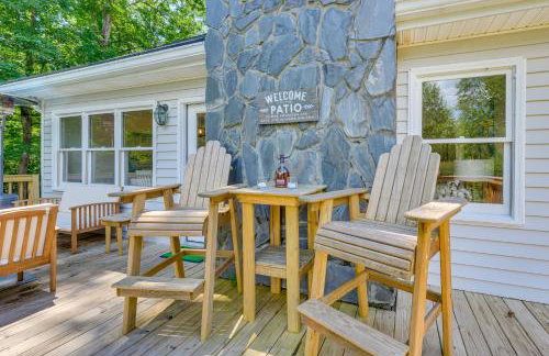 Waterfront Sparta Home with Game Room and Fire Pit! - Foto 28