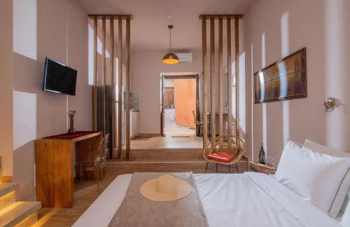 CARPE DIEM HOTEL - Photo 12