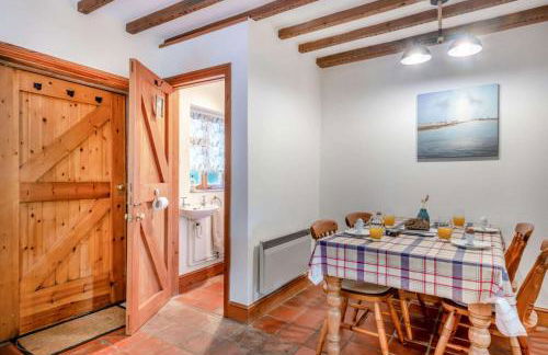 2 Bed in Weybourne oc-2372 - Photo 5