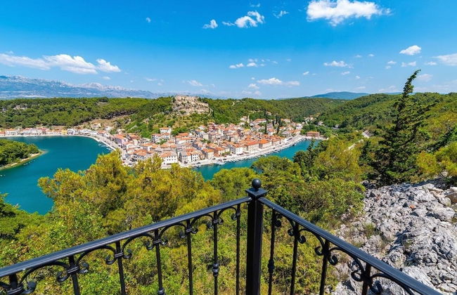 Luce - Pool and View - A1 - Photo 19