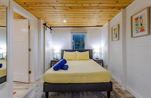 Brew City Game Room Fenced Yard 2 king beds - Foto 80