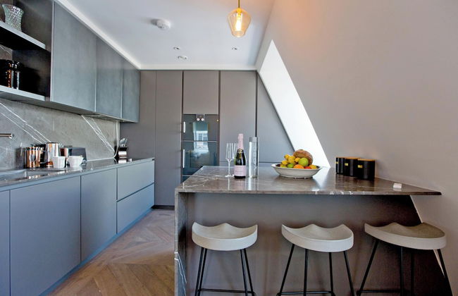 37GS Residences - Photo 61