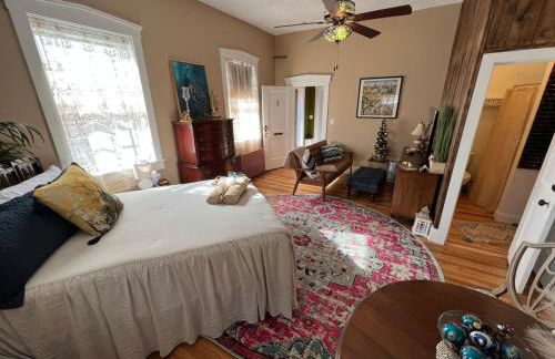 The Mediterranean House - Beautiful Downtown House - Foto 39