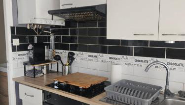 Appart T2 avec cour - Foto 4, stove