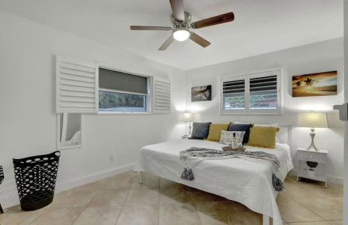 Relaxing Retreat 2BR Oasis with Pool and Outdoor BBQ - Foto 15