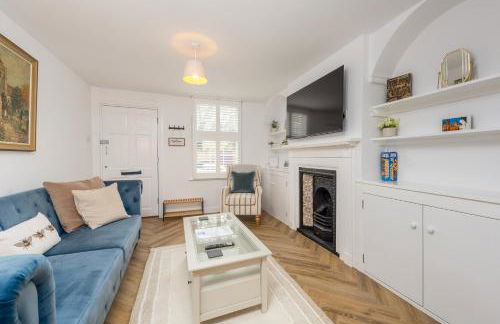 Rose cottage, Central, Amazing Cathedral view, Iconic pastel street - Foto 7