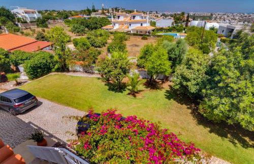 Villa Esmeralda - Photo 49