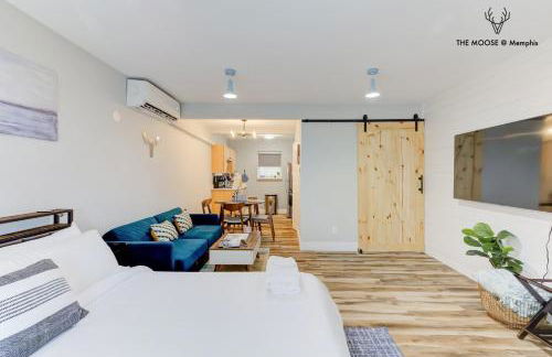 The Moose #11 - Luxe Modern loft with King Bed, Free Parking & Wi-Fi - Foto 9