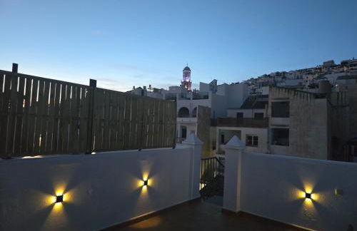 Casa Lidia, bonito y cómodo ático con rooftop privado, impresionantes vistas mar, montaña y jacuzzi - Foto 48