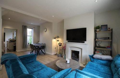 Luxury House Near City Center Hospital &Superstore - Foto 1
