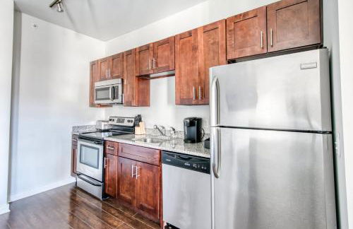 CozySuites Music Row Refined 1BR with free parking - Foto 22