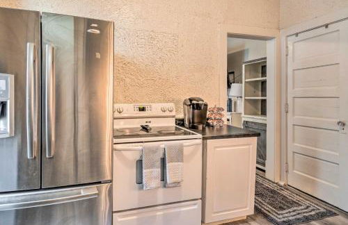 Charming Fort Wayne Home about 1 Mi to Downtown! - Foto 12