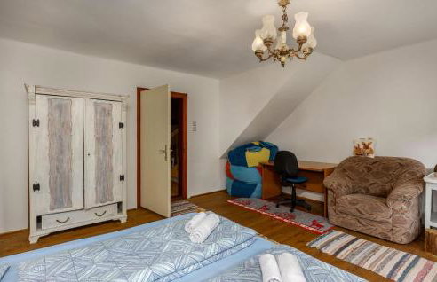 Gorgeous Home In Ravna Gora With Wifi - Foto 17