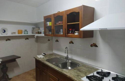 Casa antigua en Navahermosa - Foto 12