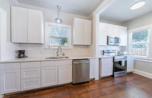 Luxurious 6 bedroom villa near downtown - Foto 22