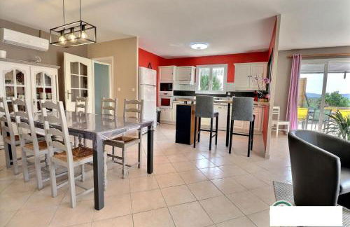 Gîte myosotis Piscine Privée 4 Chambres - Foto 14