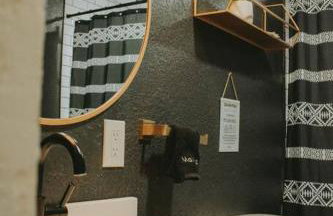 Casa Charleston-3BR-2Bath-Private HOT TUB-Pet Friendly-No Pet Fees! - Photo 47