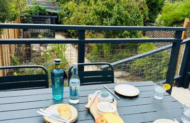 Brand New Cosy Cowes Cottage , 3 Bedroom, Sleeps 5 - Foto 12