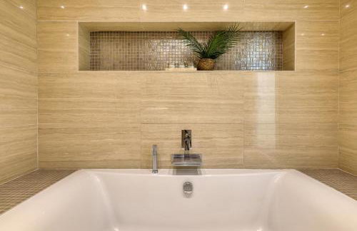 Marbella Golf Garden Apartments - Photo 18