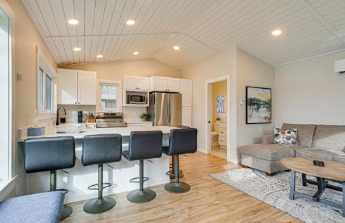 Fish, Swim and Explore! 2-Cabin Camp on Round Lake - Foto 9