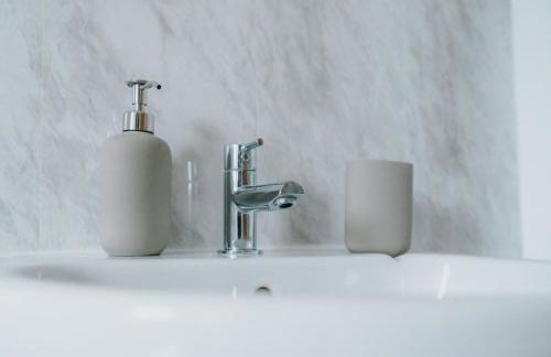 The Bay Hideaway - Lovely 2bd house - up to 6 people - Foto 24