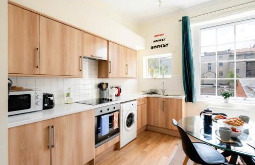 Clifton Nr Centre, Georgian Period Flat, Permit Parking x1, Garden - Foto 7