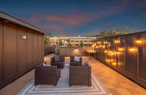 New 2 Luxe Townhomes with Rooftops Sleeps 24 - Foto 63