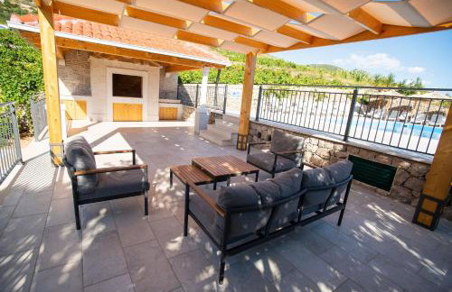 Beachfront Apartments Vala with a swimming pool - Photo 25