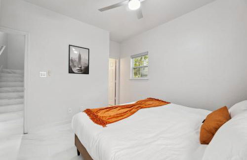 Chic 8BR Retreat Central East Austin for Large Groups - Foto 34