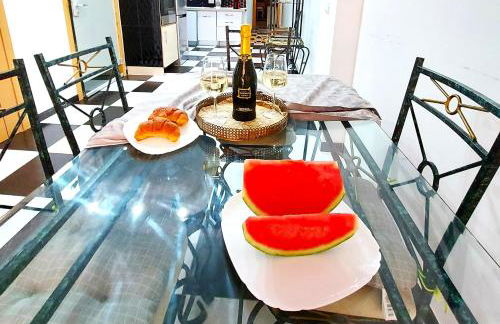 ELEGANT 3 BEDROOMS, Wifi free - Foto 5