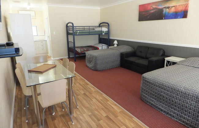 Nagambie Caravan Park & Motel - Photo 4