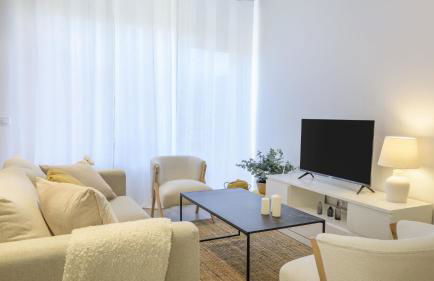 Avenida de San Luis 25, Design and comfort in the true style of Madrid, Book your getaway now! - Foto 60