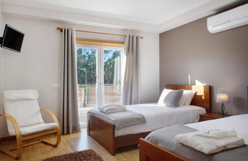 Villa Rosa com Piscina e Jacuzzi - Foto 4