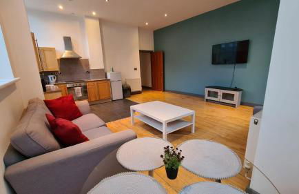 Spacious, bright and airy city centre flat. Unique converted Mill. - Foto 1