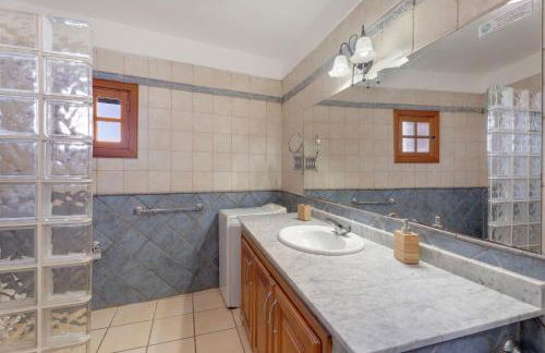 El Almendro - Foto 11