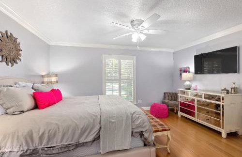 Fountain of Youth House - Scenic Downtown Retreat - Foto 27