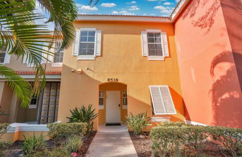 Relaxing Getaway in Emerald Island Near Disney - Foto 1